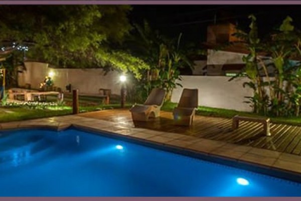 DUPLEX PARA 2 A 6 PERSONAS CON PILETA COMPARTIDA. PARRILLA. COCHERA. EQUIPAMIENTO FULL