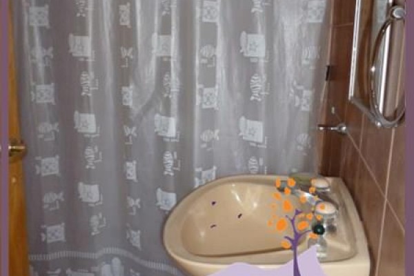 CASA PARA 6 PERSONAS CON PILETA USO EXCLUSIVO-QUINCHO-PATIO