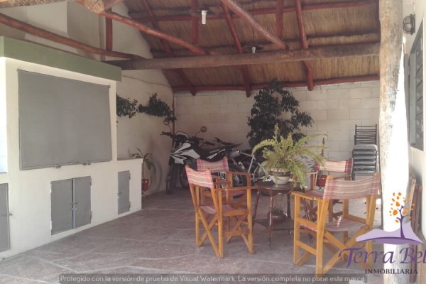 cASA PARA 6 PERSONAS FRENTE AL LAGO! PARQUE - PILETA- VISTA INCREIBLE