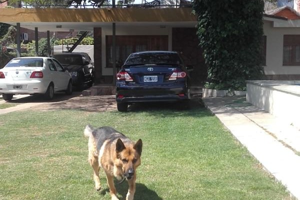 cASA PARA 6 PERSONAS FRENTE AL LAGO! PARQUE - PILETA- VISTA INCREIBLE