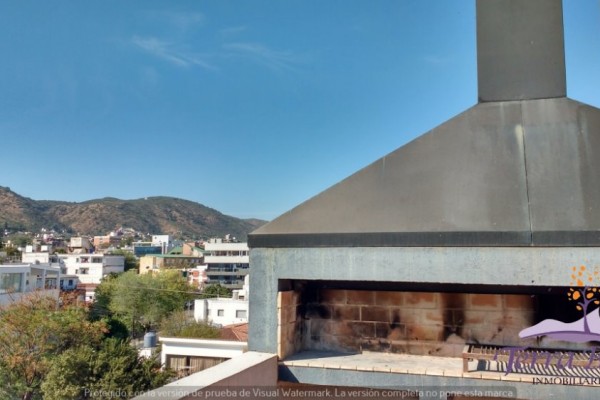 DEPARTAMENTO PARA 4 PLENO CENTRO CON PILETA. QUINCHO. COCHERA. EQUIPAM. FULL