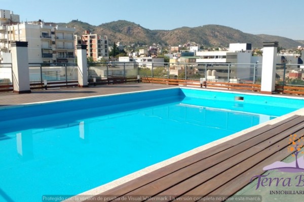 DEPARTAMENTO PARA 4 PLENO CENTRO CON PILETA. QUINCHO. COCHERA. EQUIPAM. FULL