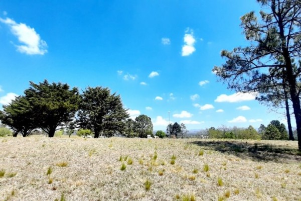 LOTE EN COUNTRY CARLOS PAZ GOLF - SAN ANTONIO DE ARREDONDO