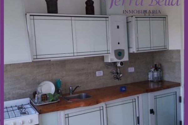 MUY LINDA CASA CON HERMOSA VISTA AL LAGO SAN ROQUE