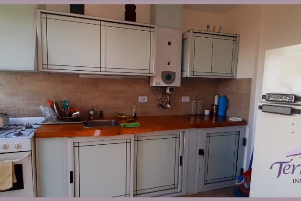 MUY LINDA CASA CON HERMOSA VISTA AL LAGO SAN ROQUE