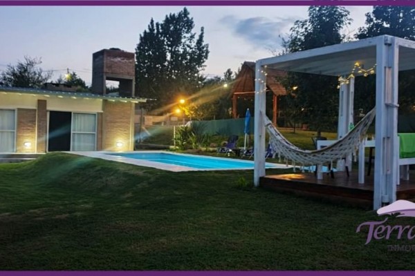 HERMOSO DEPARTAMENTO CON PILETA, CERCANO AL RÍO