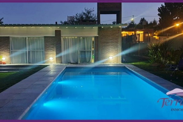 HERMOSO DEPARTAMENTO CON PILETA, CERCANO AL RÍO