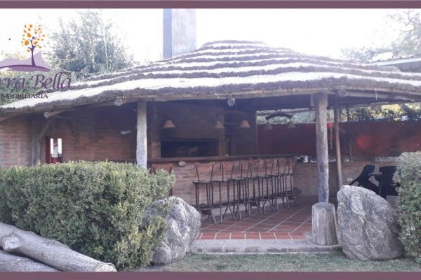 EXCLUSIVO CONDOMINIO SOBRE EL LAGO! PISCINA CLIMATIZADA, QUIMNCHO, BAJADA PROPIA!