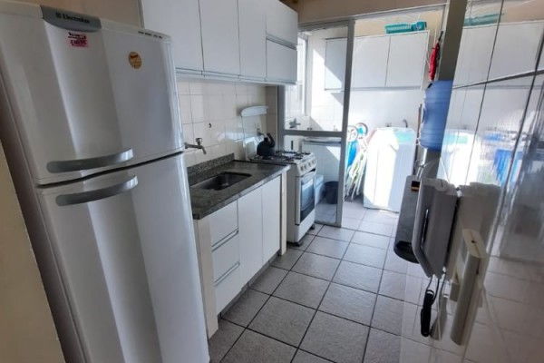 AMPLIO DEPTO PARA 8/10 PERSONAS 3 DORMITORIOS A 30 METROS DEL MAR