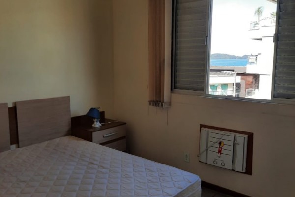 AMPLIO DEPTO PARA 8/10 PERSONAS 3 DORMITORIOS A 30 METROS DEL MAR