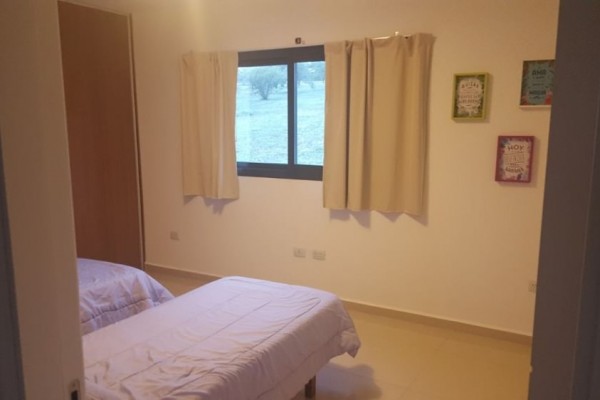 HERMOSA CASA DE 1º CATEGORIA EN BARRIO CERRADO CAUSANA