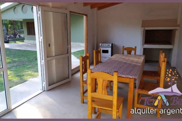 CASA 2 DORM + DEPTO + QUINCHO CON PILETA