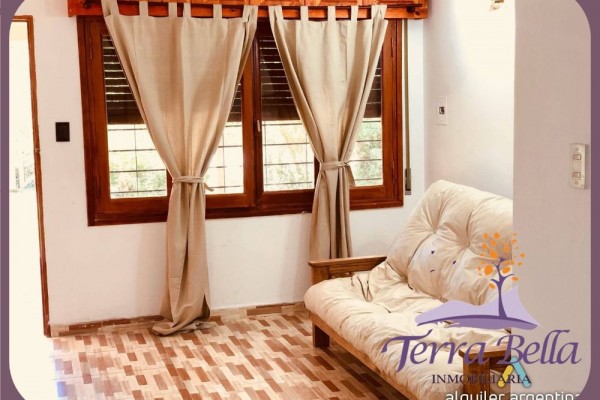 CASA 2 DORM + DEPTO + QUINCHO CON PILETA