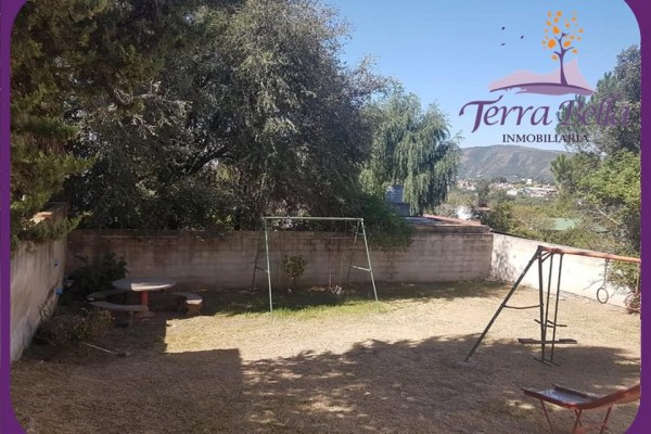 MUY LINDA CASA, MODERNA CON HERMOSA VISTA PROXIMA AL RIO