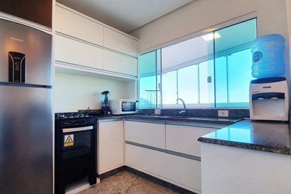 HERMOSO DEPARTAMENTO FRENTE AL MAR PARA 8 PERSONAS