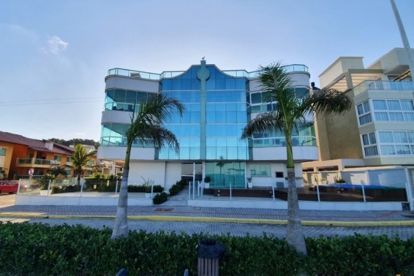 HERMOSO DEPARTAMENTO FRENTE AL MAR PARA 8 PERSONAS