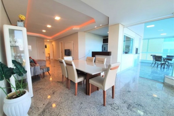 HERMOSO DEPARTAMENTO FRENTE AL MAR PARA 8 PERSONAS