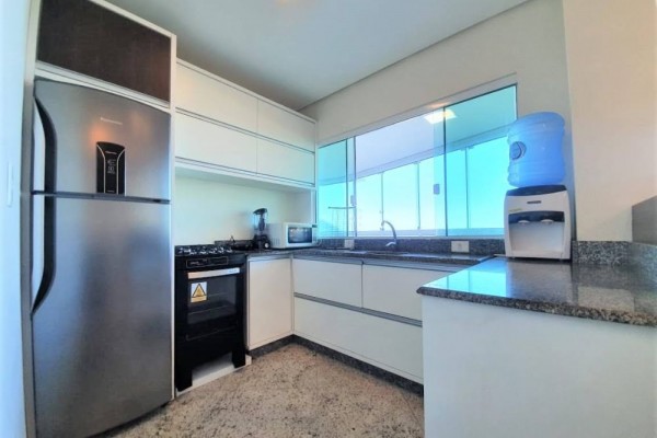 HERMOSO DEPARTAMENTO FRENTE AL MAR PARA 8 PERSONAS