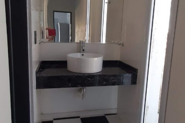 HERMOSA CASA DE CATEGORIA PARA 11 PERSONAS CON PILETA, QUINCHO, VISTA 