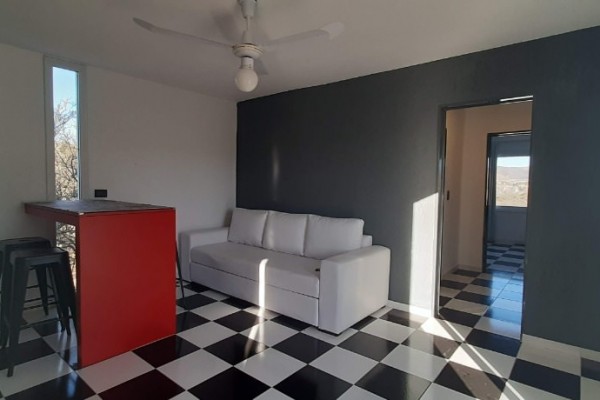 HERMOSA CASA DE CATEGORIA PARA 11 PERSONAS CON PILETA, QUINCHO, VISTA 