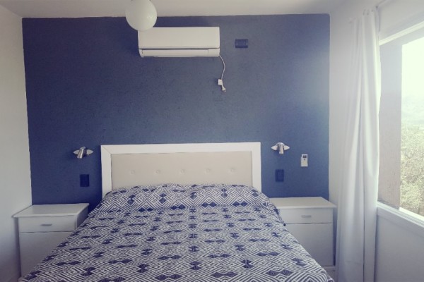 HERMOSA CASA DE CATEGORIA PARA 11 PERSONAS CON PILETA, QUINCHO, VISTA 