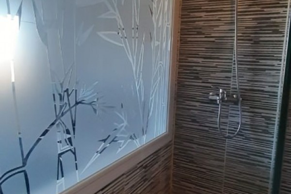 HERMOSA CASA DE CATEGORIA PARA 11 PERSONAS CON PILETA, QUINCHO, VISTA 