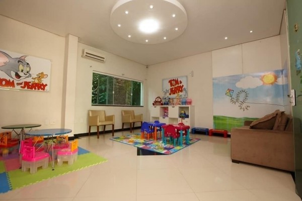 DEPARTAMENTOS EN COMPLEJO CON 3 PISCINAS, UNA CLIMATIZ, SALA DE JUEGOS, GIMNASIO, SAUNA