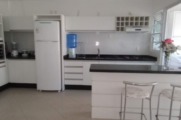 DEPARTAMENTO A METROS DE LA PLAYA!! DOS DORMITORIOS. DOBLE COCHERA