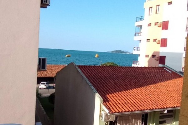 DEPARTAMENTO A METROS DE LA PLAYA!! DOS DORMITORIOS. DOBLE COCHERA