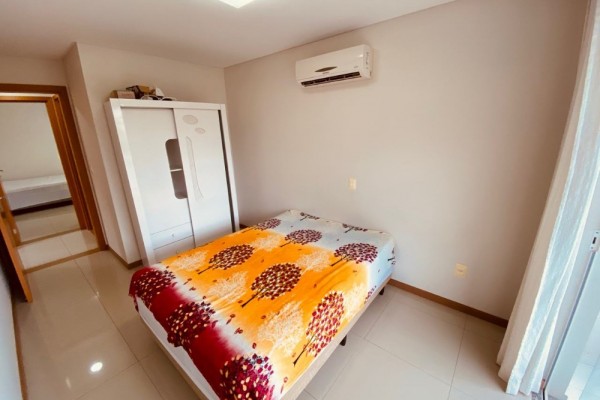 CÓMODOS DEPARTAMENTOS A 100 METROS DEL MAR PARA 12 PERSONAS