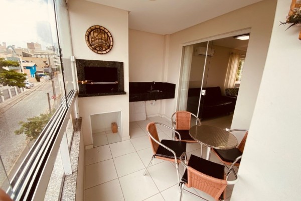 CÓMODOS DEPARTAMENTOS A 100 METROS DEL MAR PARA 12 PERSONAS