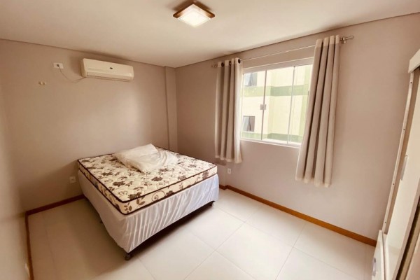 CÓMODOS DEPARTAMENTOS A 100 METROS DEL MAR PARA 12 PERSONAS