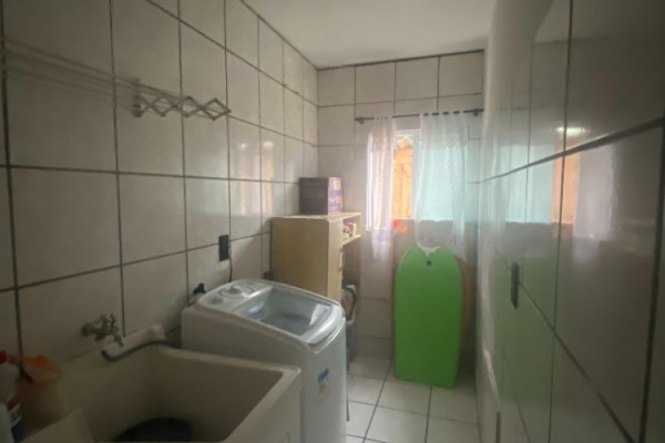 AMPLIO DEPARTAMENTO A  METROS DEL MAR PARA 8 PERSONAS!!