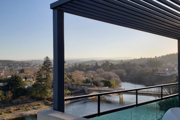 DEPARTAMENTO PARA 6/7 PERSONAS CON PILETA - CENTRICO - COCHERA - EQUIPAMIENTO FULL