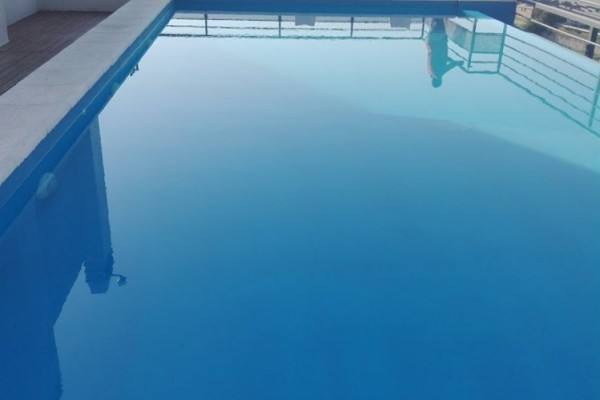 DEPARTAMENTO PARA 6/7 PERSONAS CON PILETA - CENTRICO - COCHERA - EQUIPAMIENTO FULL