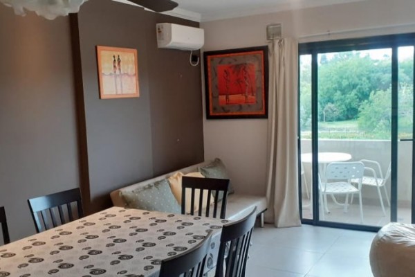 DEPARTAMENTO PARA 6/7 PERSONAS CON PILETA - CENTRICO - COCHERA - EQUIPAMIENTO FULL