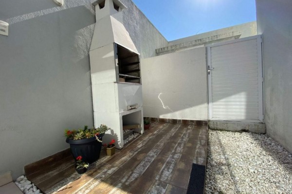 DEPARTAMENTO PARA 4 PROXIMO AL MAR