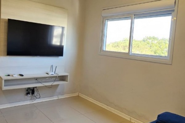 DEPARTAMENTO EN INGLESES PARA 6 PERSONAS