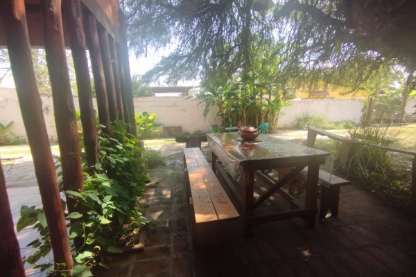 DUPLEX PARA 2 A 6 PERSONAS CON PILETA COMPARTIDA. PARRILLA. COCHERA. EQUIPAMIENTO FULL