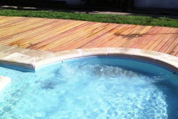 DUPLEX PARA 2 A 6 PERSONAS CON PILETA COMPARTIDA. PARRILLA. COCHERA. EQUIPAMIENTO FULL