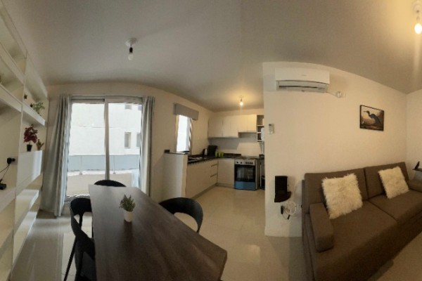 DEPARTAMENTO DE CATGORIA EN TORRE OPERA. CENTRICO. CON PISCINA, QUICHO, GIMNASIO, COCHERA