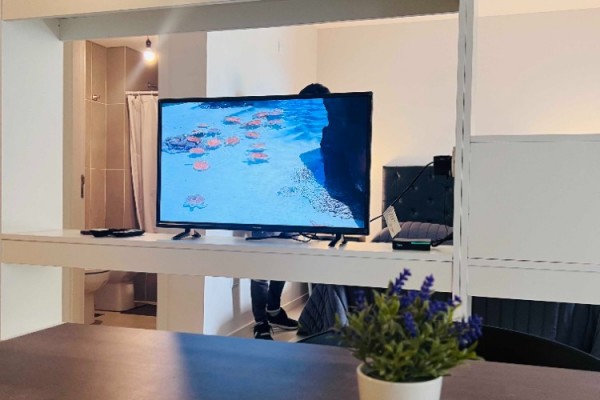 DEPARTAMENTO DE CATGORIA EN TORRE OPERA. CENTRICO. CON PISCINA, QUICHO, GIMNASIO, COCHERA