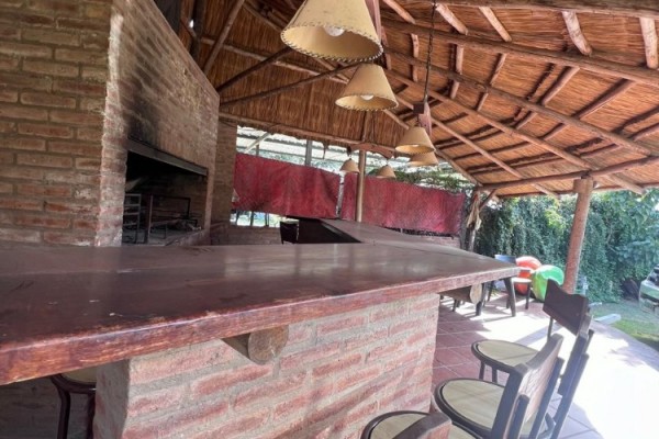 EXCLUSIVO CONDOMINIO SOBRE EL LAGO! PISCINA CLIMATIZADA, QUIMNCHO, BAJADA PROPIA!