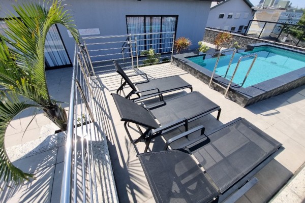 DEPARTAMENTO PARA 3 PERSONAS EN INGLESES CON PILETA