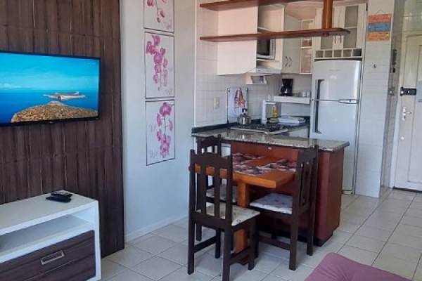 DEPARTAMENTO *** CONDOMINIO VITORIA REGIA