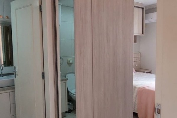 DEPARTAMENTO *** CONDOMINIO VITORIA REGIA