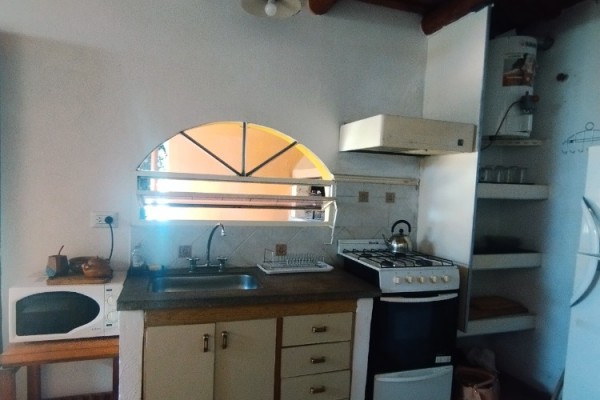 CABAÑA Nº1: 2 DORMITORIOS