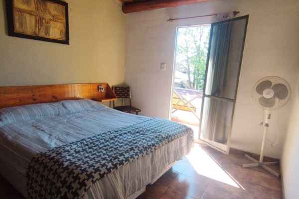 CABAÑA Nº1: 2 DORMITORIOS