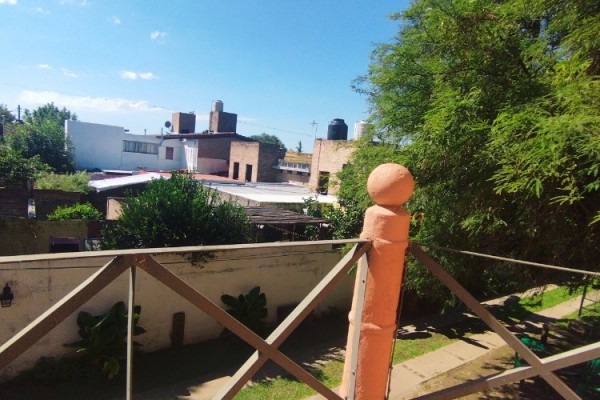 CABAÑA Nº1: 2 DORMITORIOS