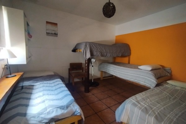 CABAÑA 7: 2 DORMITORIOS